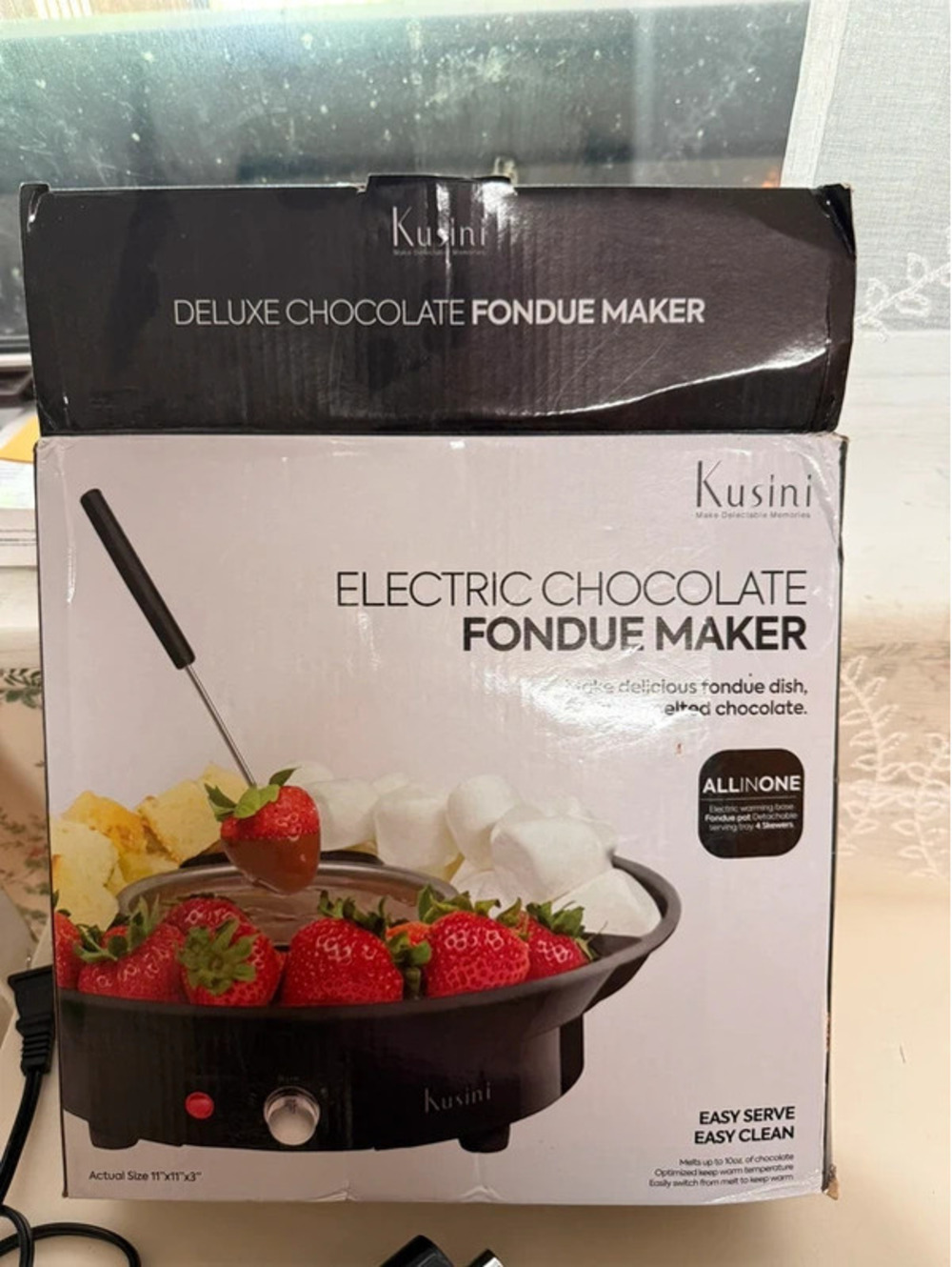 electric chocolate fondue maker